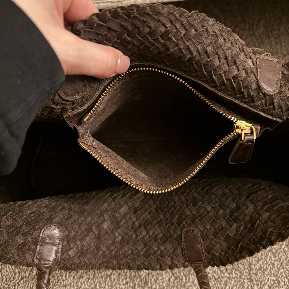 Madewell The Handwoven Leather Tote - Picture 6 of 8